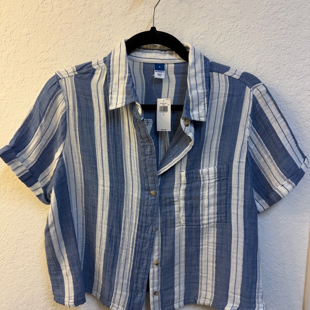 Old Navy Blue and White Striped Button Down Shirt